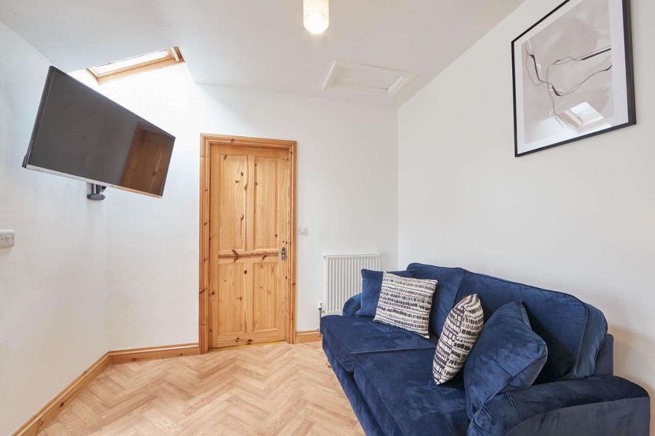 Host & Stay - Little Treasure Whitby Eksteriør bilde